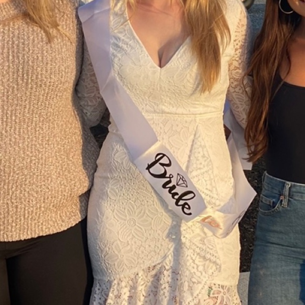 White lulus dress